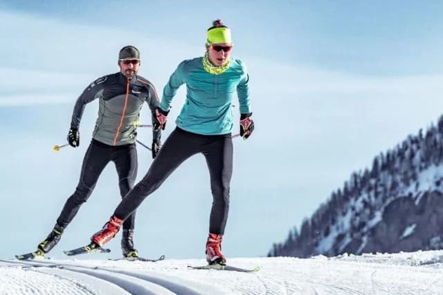 Jak wybrać idealną odzież na narty biegowe: 5 kluczowych rad