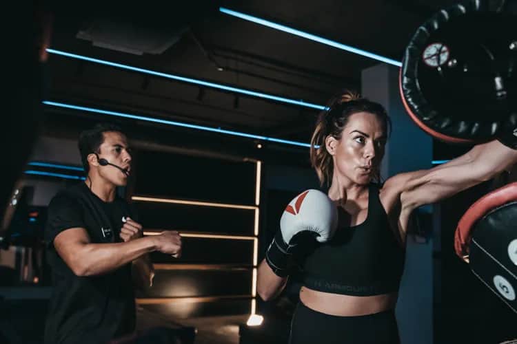 IO Fitness: Kompleksowa oferta treningów i usług dla każdego